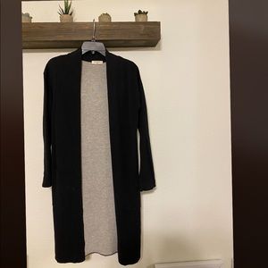 ARITZIA - Babaton Cardigan